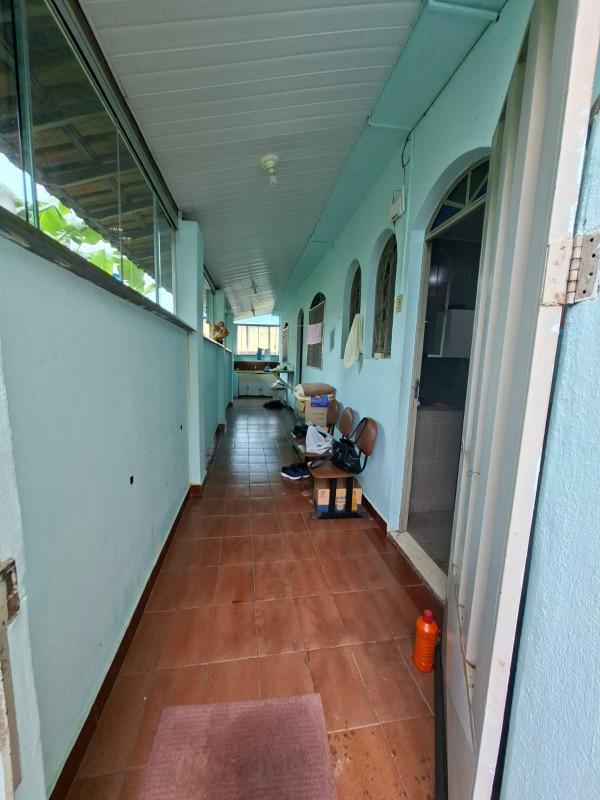 Casa, Novo Santa Cecília (barreiro), 4 Quartos, 8 Vagas