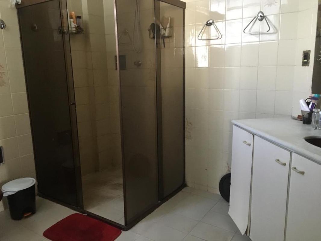 Apartamento, Centro, 3 Quartos, 0 Vaga, 2 Suítes