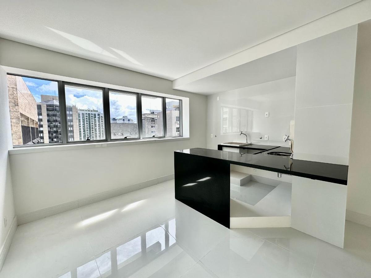 Apartamento, Savassi, 2 Quartos, 2 Vagas, 1 Suíte