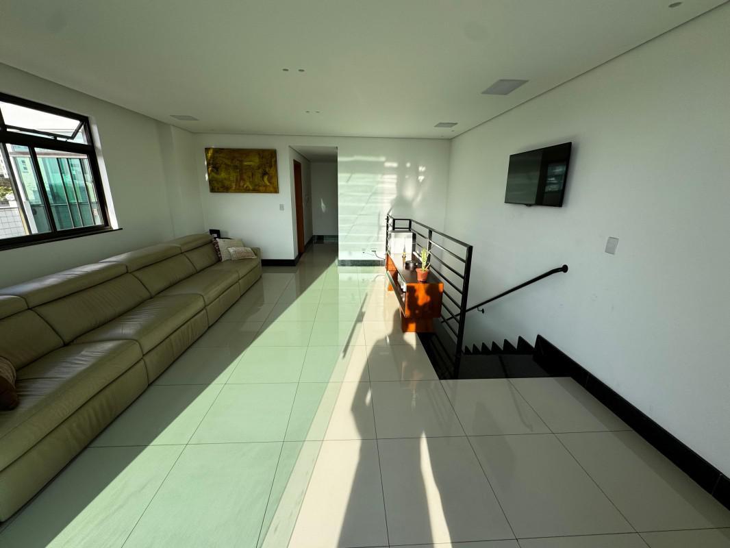 Cobertura, Fernão Dias, 4 Quartos, 4 Vagas, 1 Suíte