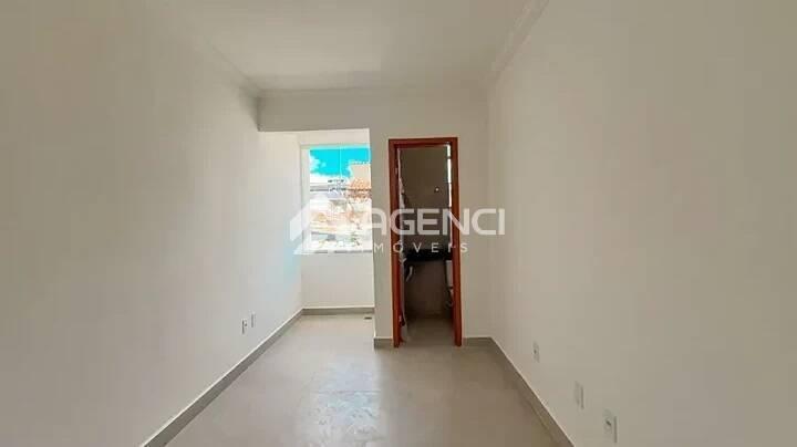 Casa, Piratininga (venda Nova), 2 Quartos, 0 Vaga, 2 Suítes