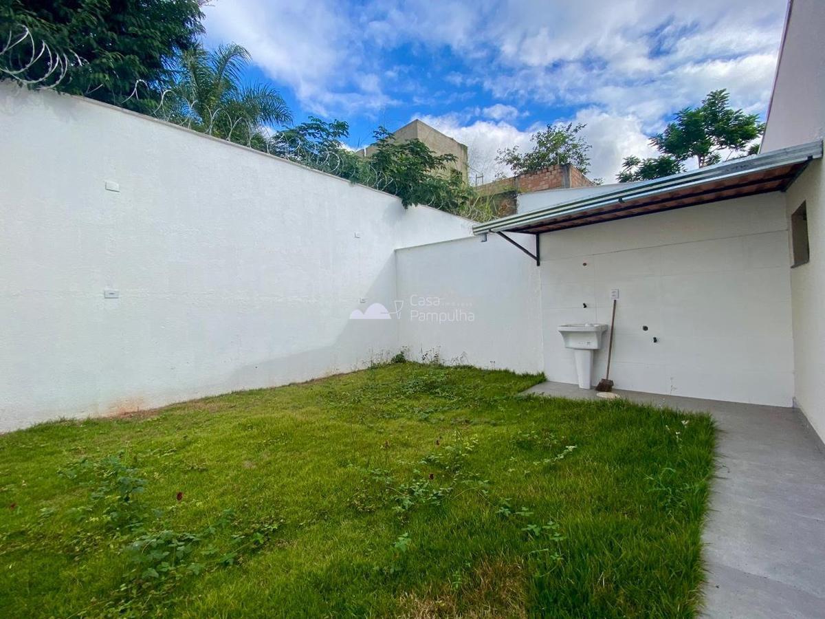 Casa, Novo Centro, 3 Quartos, 4 Vagas, 1 Suíte