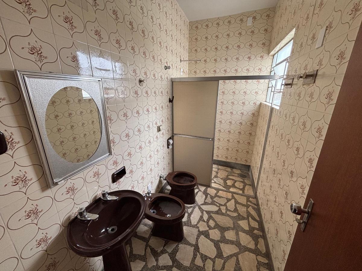 Casa, Centro, 3 Quartos, 5 Vagas, 1 Suíte