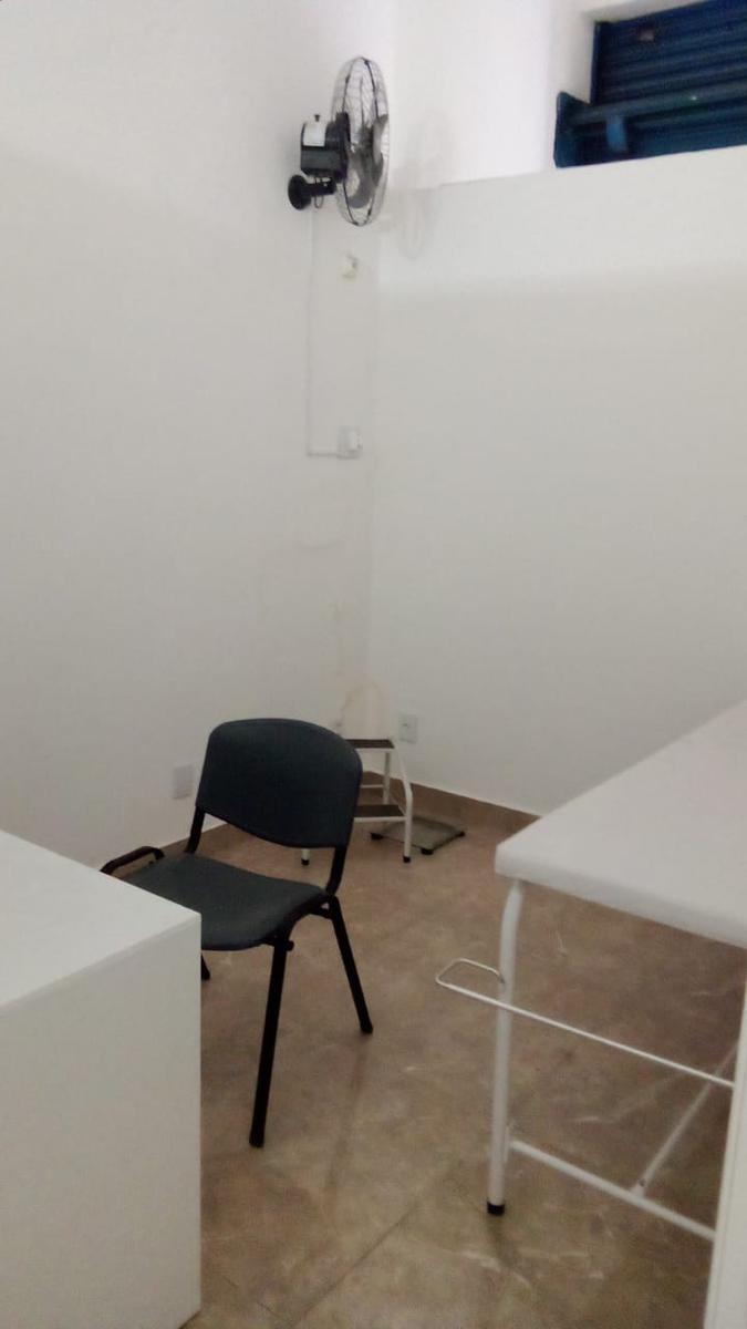 Sala, Centro, 0 Quarto, 0 Vaga