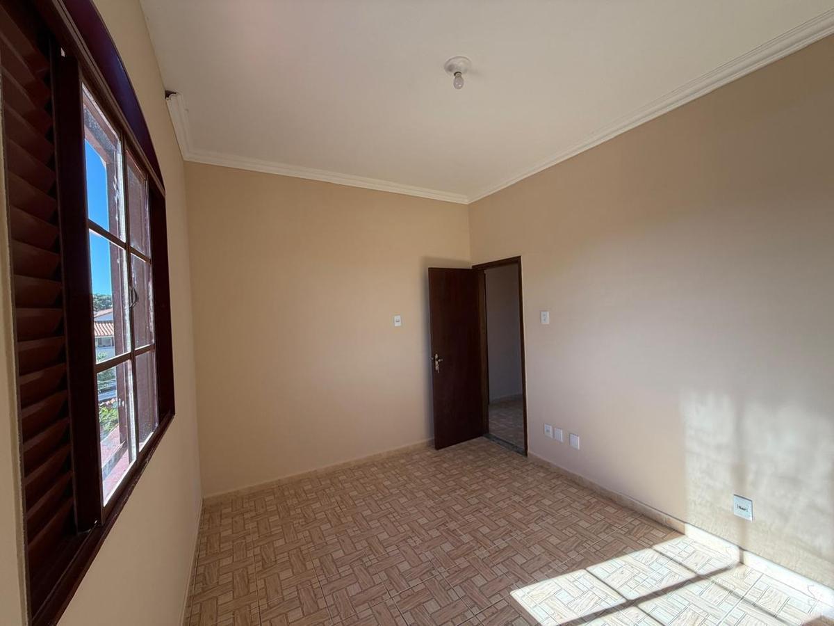 Casa, Alvorada, 4 Quartos, 2 Vagas, 1 Suíte
