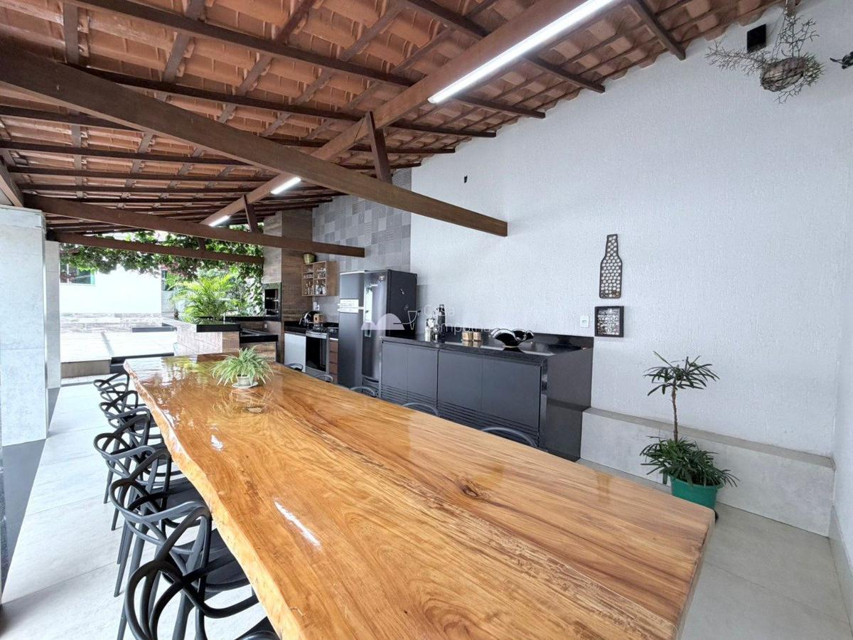 Casa, São João Batista (venda Nova), 3 Quartos, 5 Vagas, 1 Suíte