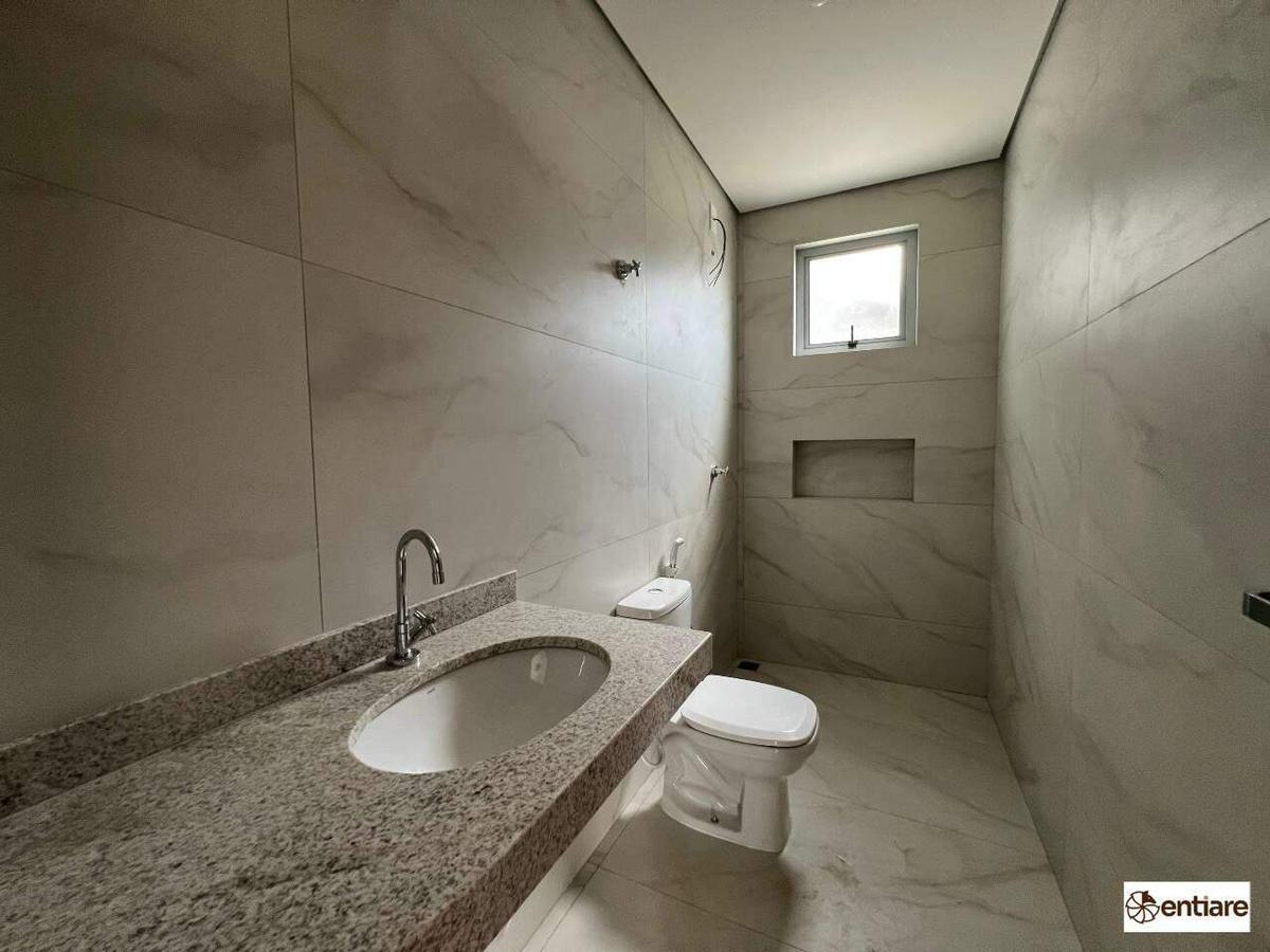 Apartamento, Barreiro, 3 Quartos, 2 Vagas, 1 Suíte