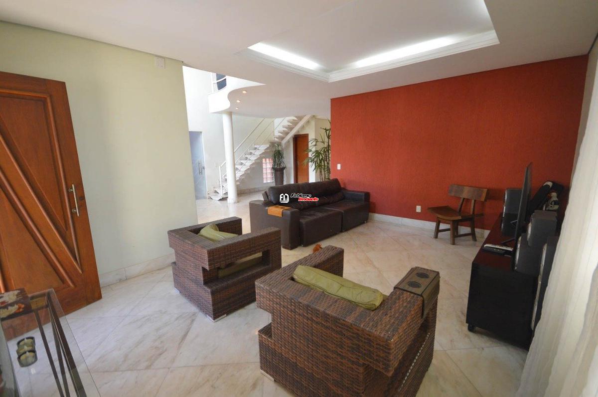Casa, Paquetá, 5 Quartos, 4 Vagas, 3 Suítes