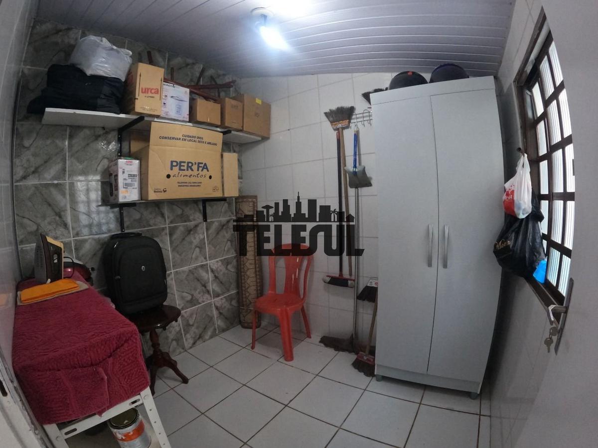 Casa, Pinheiros, 4 Quartos, 2 Vagas, 1 Suíte