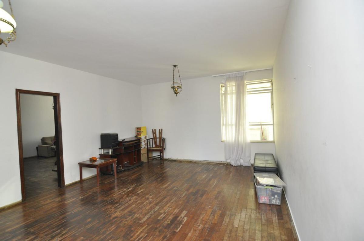 Casa, São José, 5 Quartos, 4 Vagas, 2 Suítes