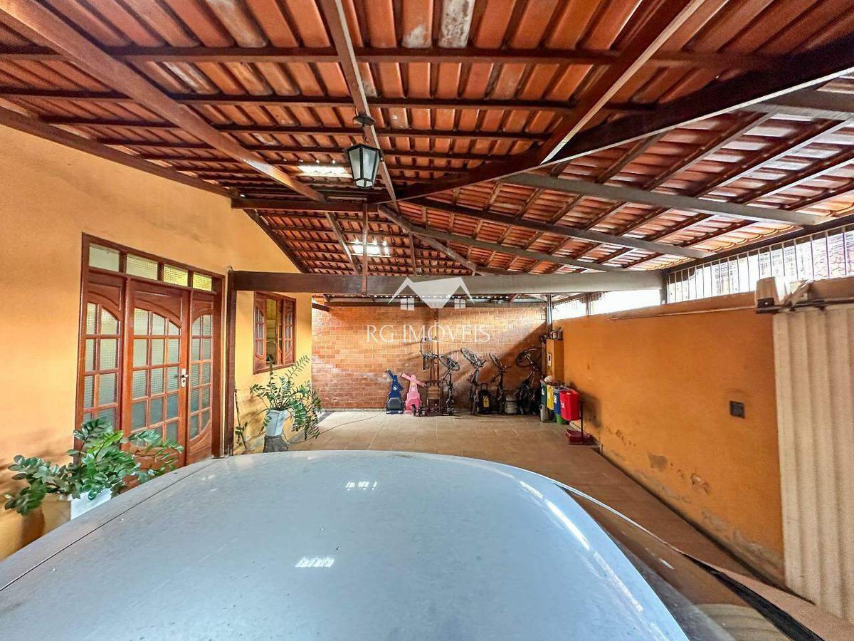 Casa, Conjunto Ademar Maldonado, 5 Quartos, 4 Vagas, 2 Suítes