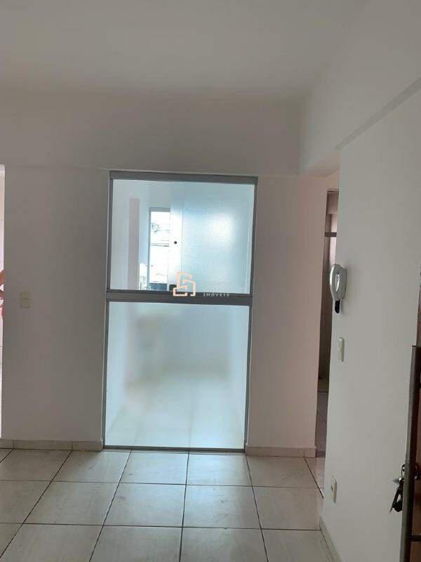 Apartamento, Candelária, 2 Quartos, 2 Vagas