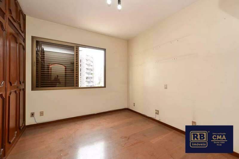 Apartamento, Funcionários, 4 Quartos, 3 Vagas, 2 Suítes