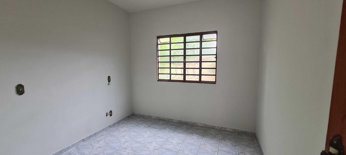 Casa, Jardim Laguna, 2 Quartos, 5 Vagas
