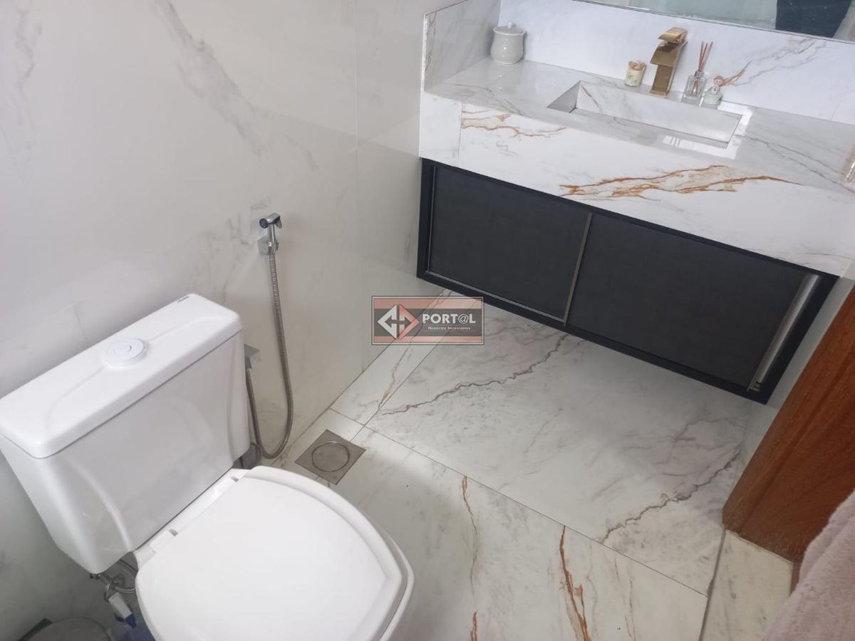 Casa, Vila Clóris, 3 Quartos, 2 Vagas, 2 Suítes