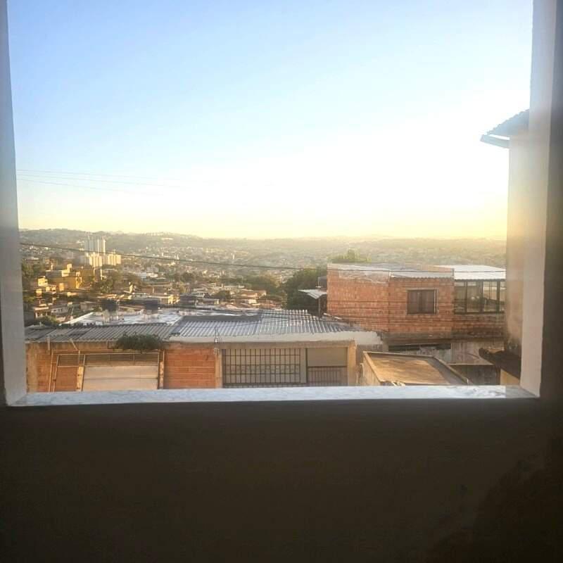 Casa, Jardim América, 2 Quartos, 1 Vaga