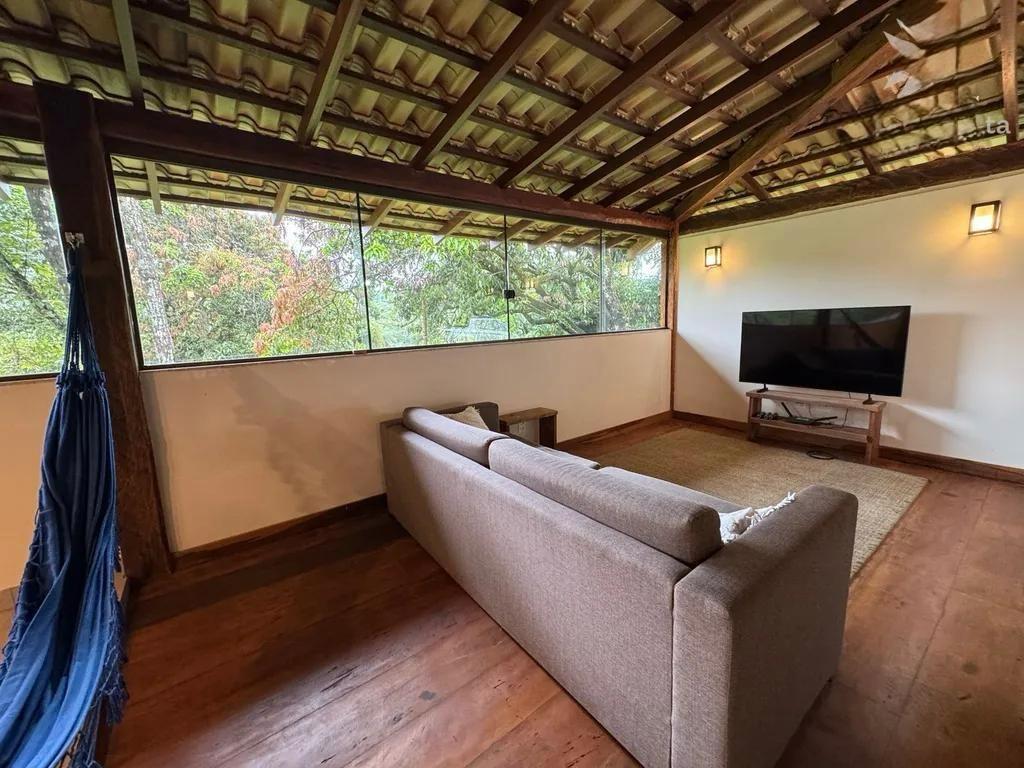 Casa, São Sebastião das Águas Claras, 4 Quartos, 3 Vagas, 1 Suíte