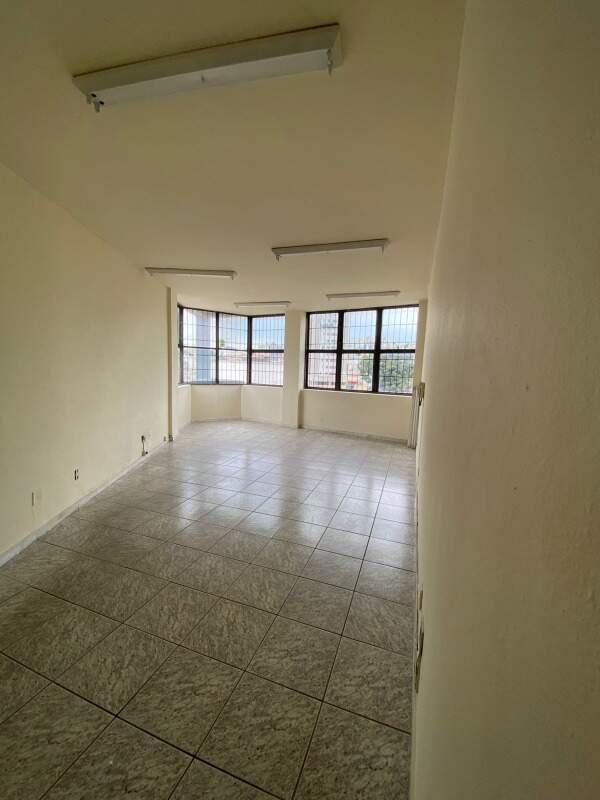 Sala, Nova Suíssa, 0 Quarto, 0 Vaga