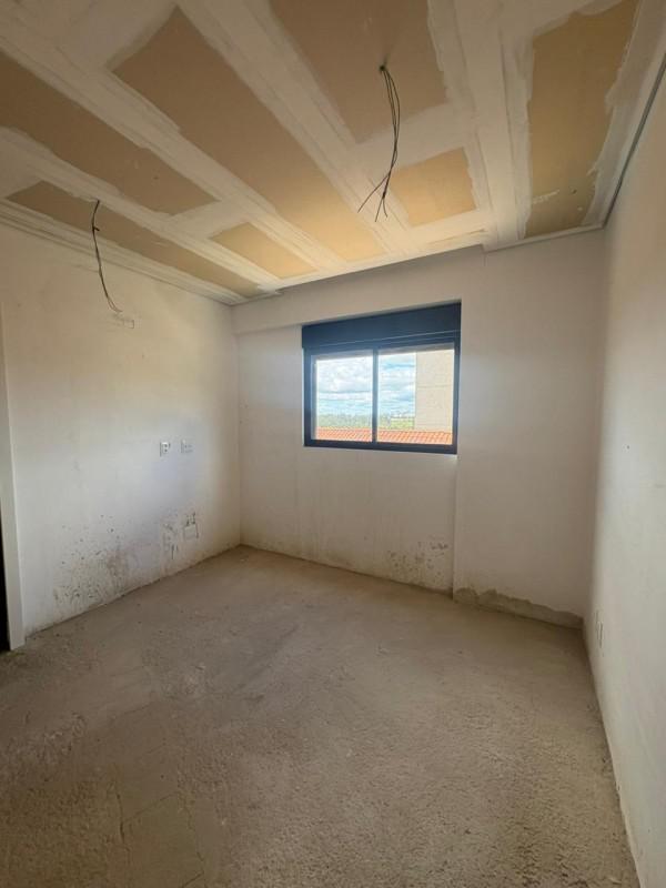 Apartamento, Barreiro, 3 Quartos, 4 Vagas, 1 Suíte