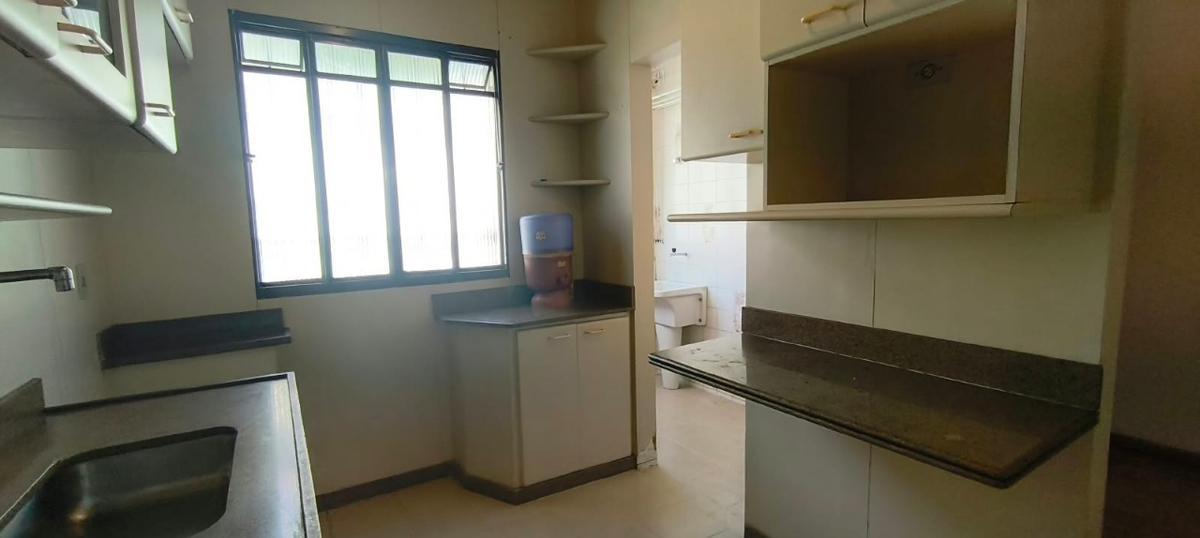 Apartamento, Sagrada Família, 2 Quartos, 1 Vaga, 1 Suíte