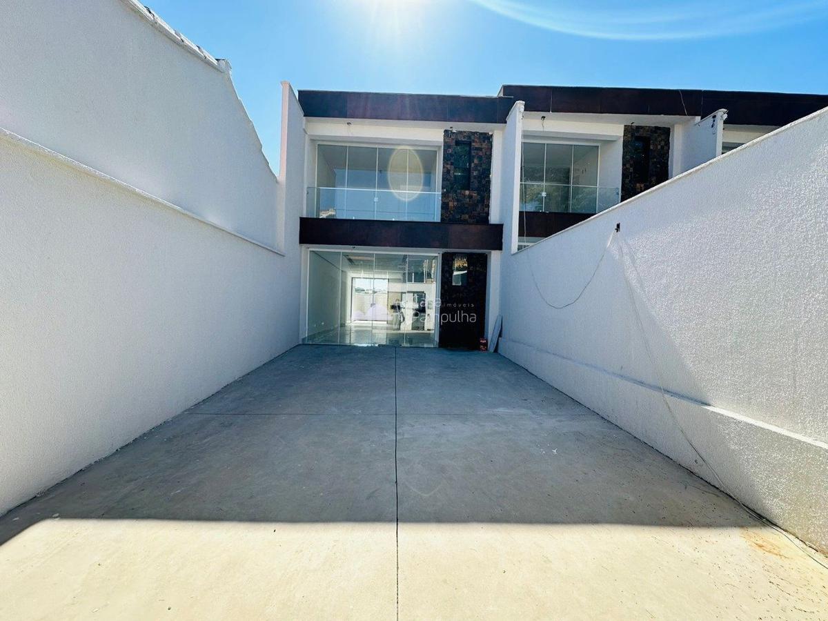 Casa, Santa Branca, 3 Quartos, 2 Vagas, 1 Suíte