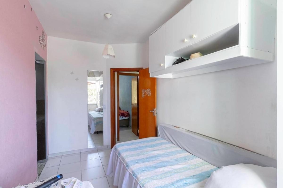 Casa, Santa Terezinha, 4 Quartos, 4 Vagas, 1 Suíte