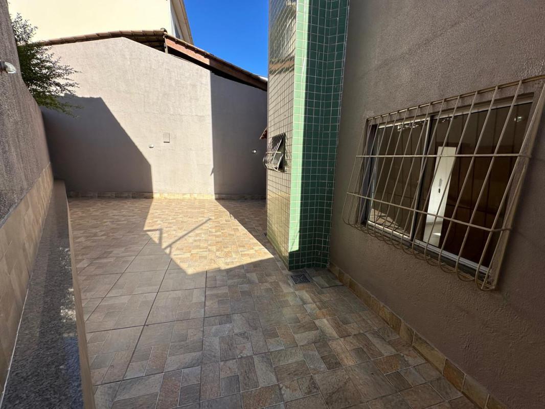 Apartamento, Centro, 2 Quartos, 1 Vaga