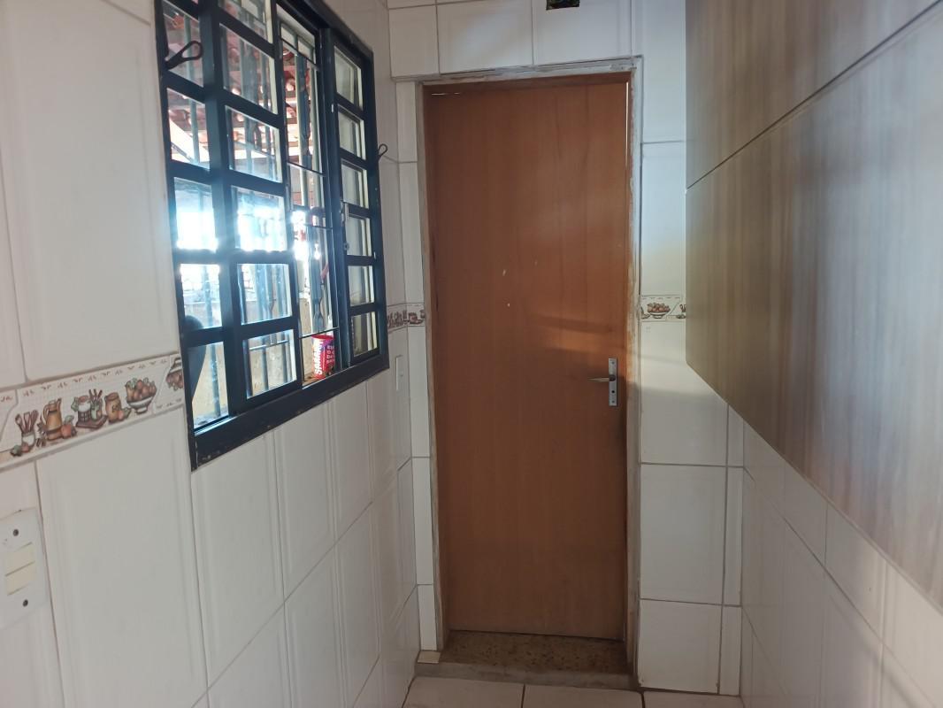 Casa, Vila Militar, 2 Quartos, 0 Vaga, 1 Suíte