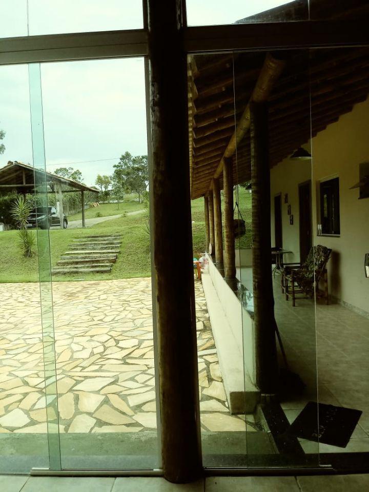 Casa em Condomínio, Centro, 2 Quartos, 6 Vagas, 2 Suítes