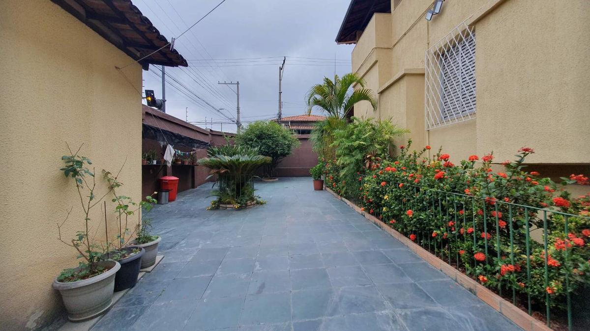 Casa, Carlos Prates, 3 Quartos, 2 Vagas