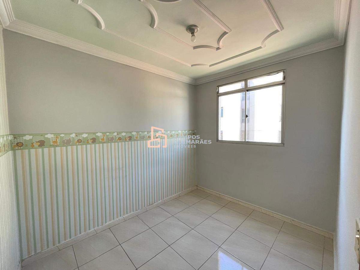 Apartamento, Cândida Ferreira