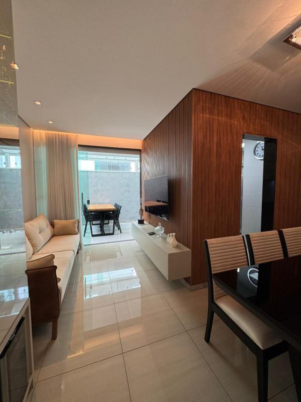 Apartamento, Castelo, 2 Quartos, 2 Vagas