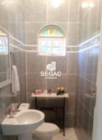 Casa, Trevo, 3 Quartos, 4 Vagas, 3 Suítes