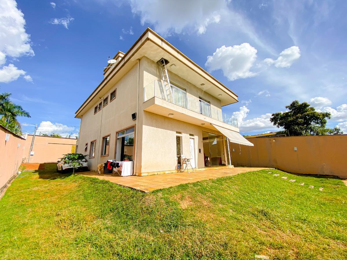 Casa, Trevo, 5 Quartos, 10 Vagas, 2 Suítes