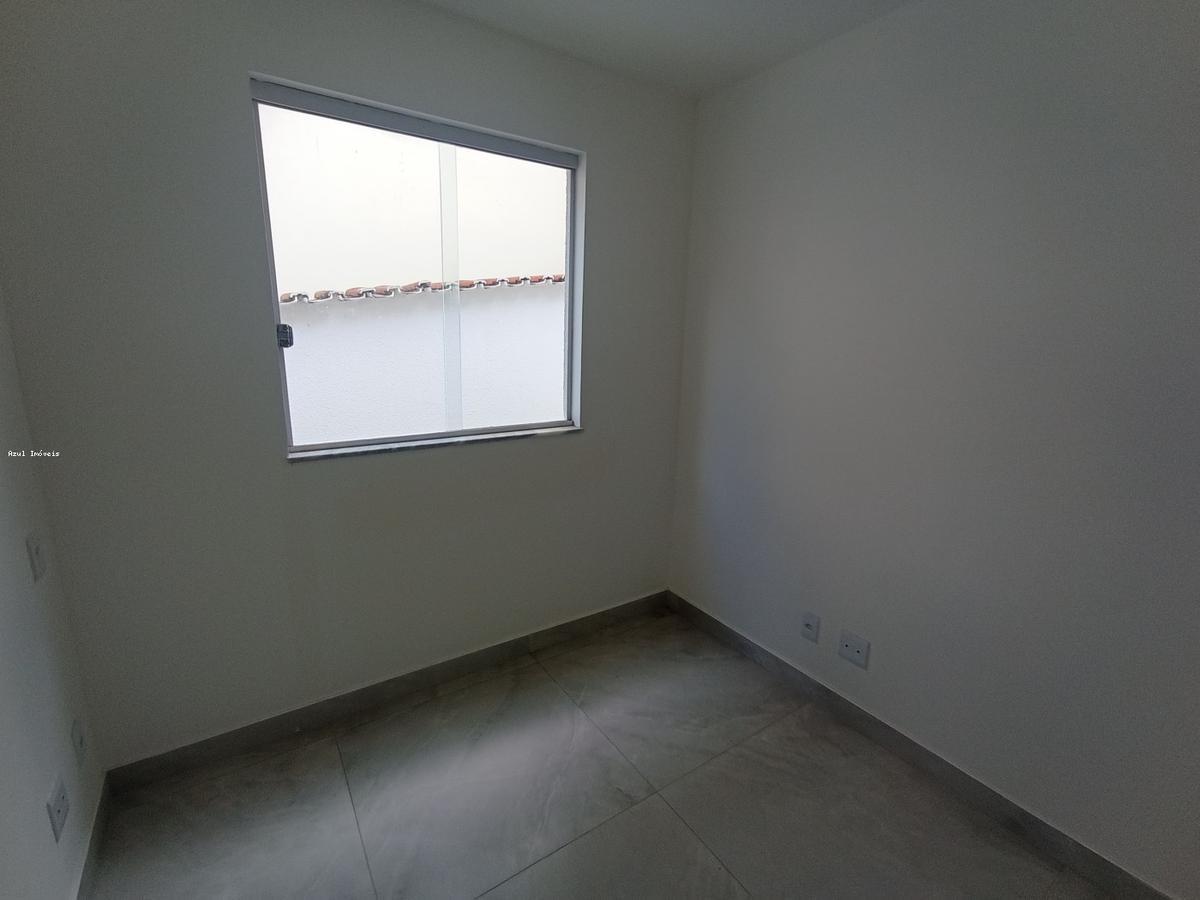 Casa, Planalto, 2 Quartos, 1 Vaga, 2 Suítes