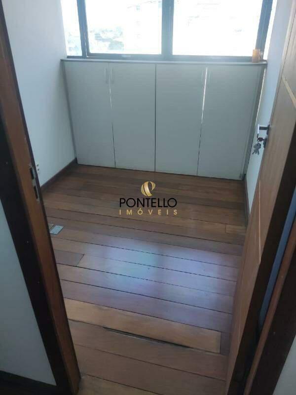 Sala, Centro, 0 Quarto, 0 Vaga, 1 Suíte