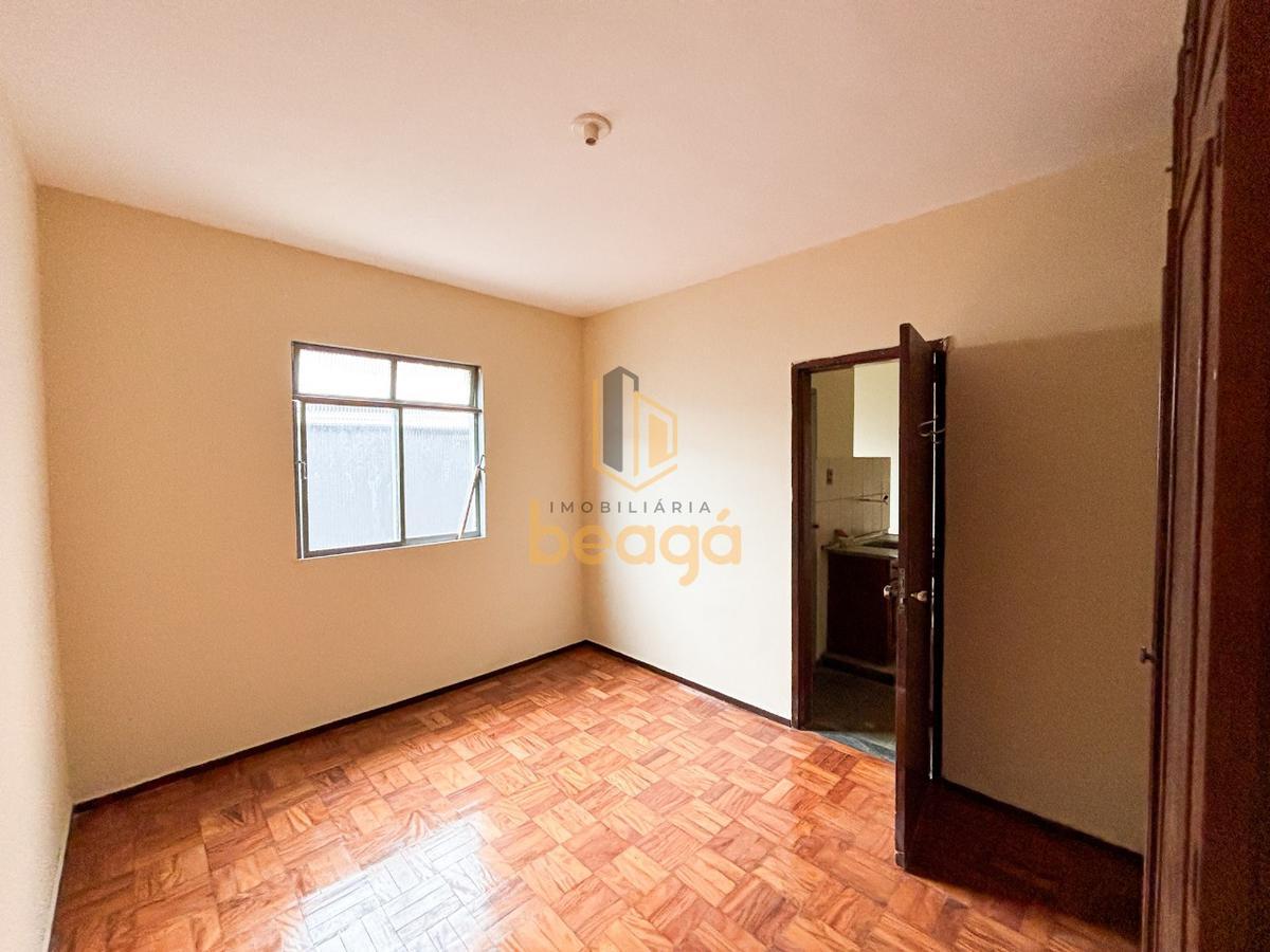 Casa, Glória, 2 Quartos, 1 Vaga