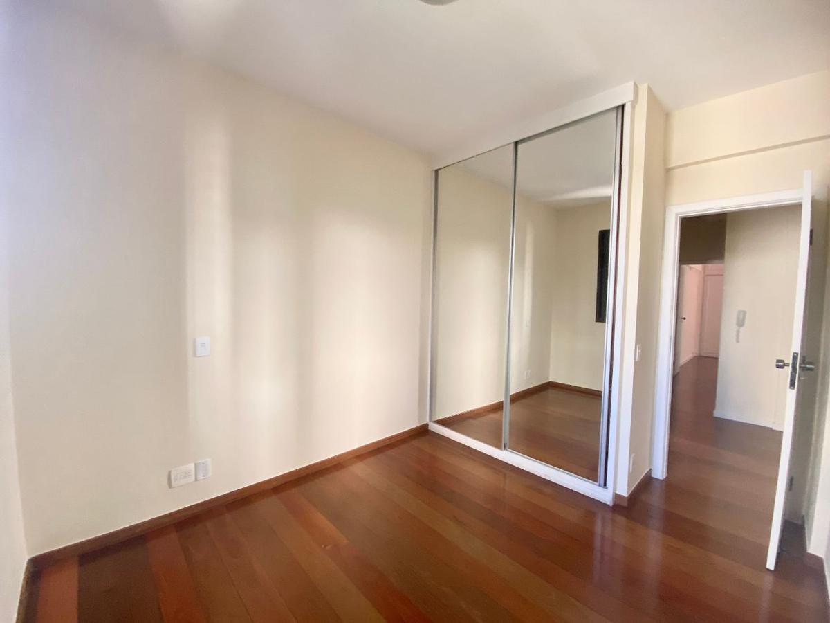 Apartamento, Funcionários, 4 Quartos, 2 Vagas, 1 Suíte