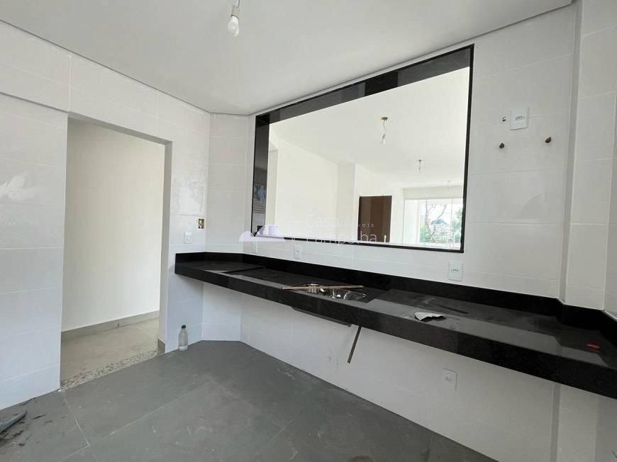 Apartamento, Santa Amélia, 3 Quartos, 4 Vagas, 1 Suíte