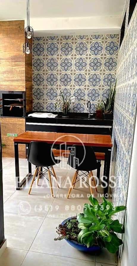 Casa, Jardim dos Pássaros, 2 Quartos, 1 Vaga, 1 Suíte