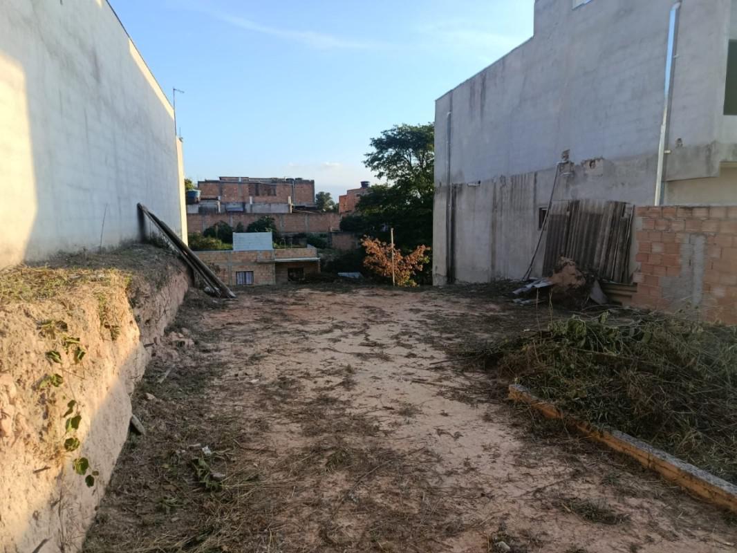 Lote, Tropical, 0 Quarto, 0 Vaga