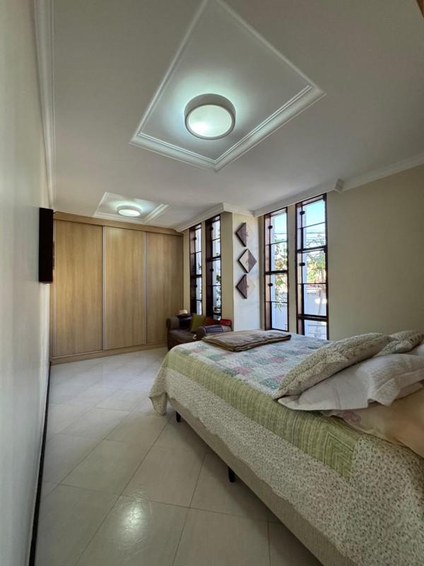 Casa, Paquetá, 4 Quartos, 4 Vagas, 1 Suíte