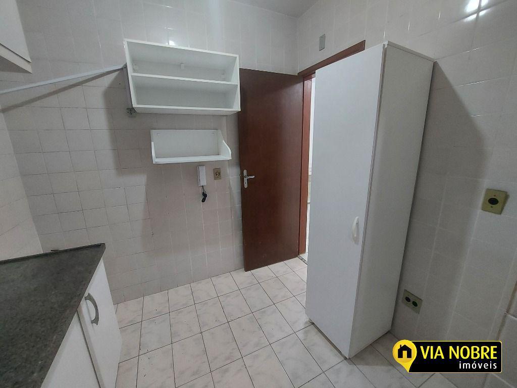 Apartamento, Estoril, 3 Quartos, 1 Vaga, 1 Suíte
