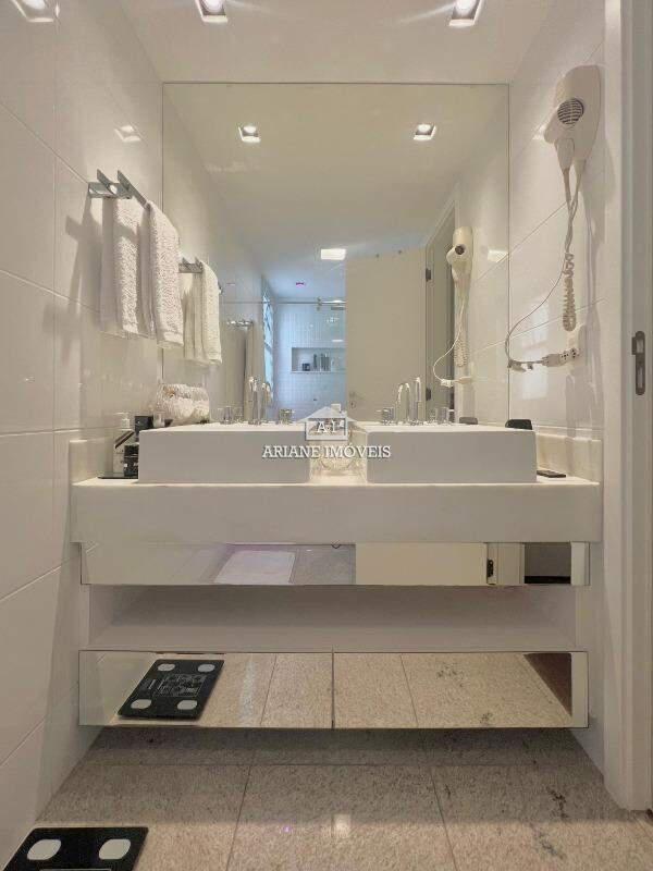 Apartamento, Gutierrez, 4 Quartos, 3 Vagas, 2 Suítes