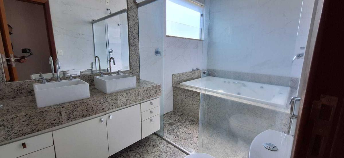 Casa, Bandeirantes (pampulha), 3 Quartos, 6 Vagas, 1 Suíte