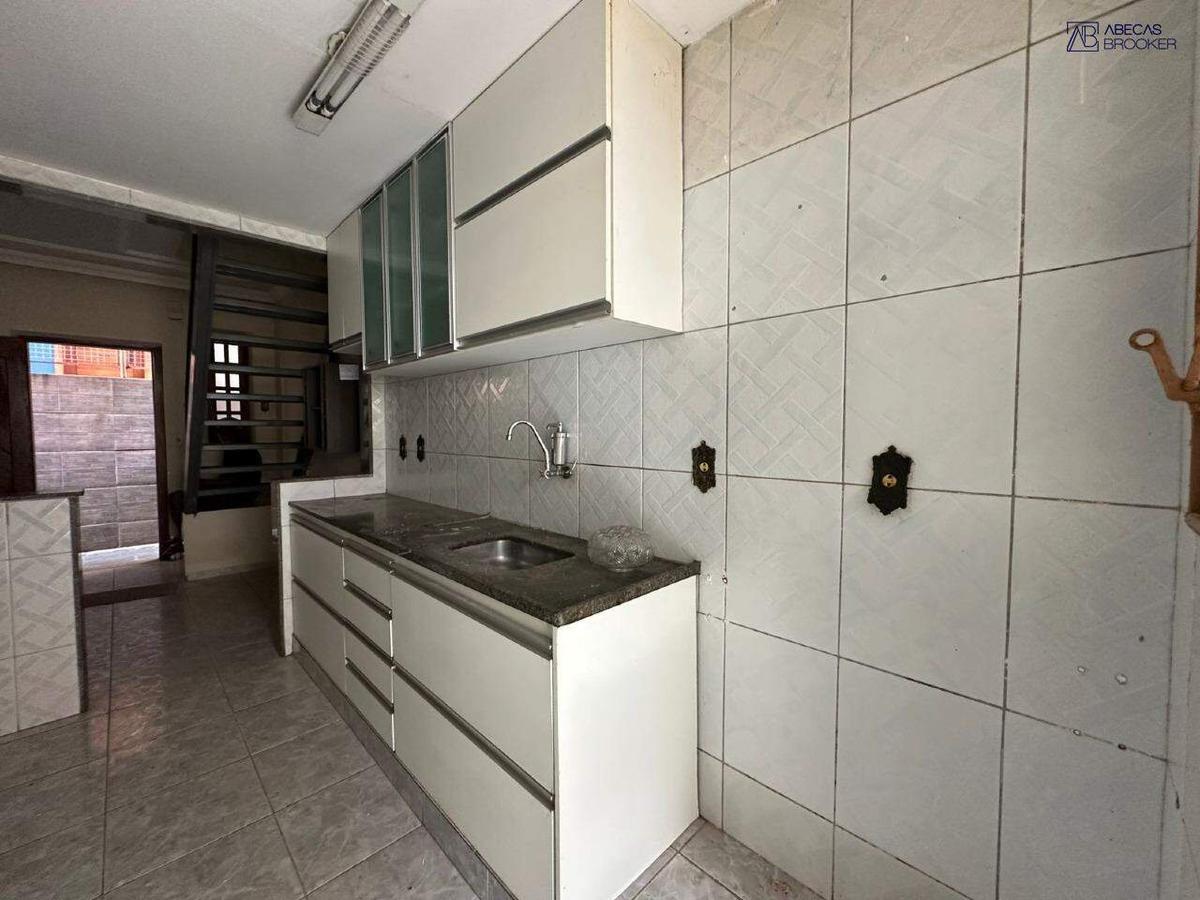 Casa, Milionários, 3 Quartos, 1 Vaga