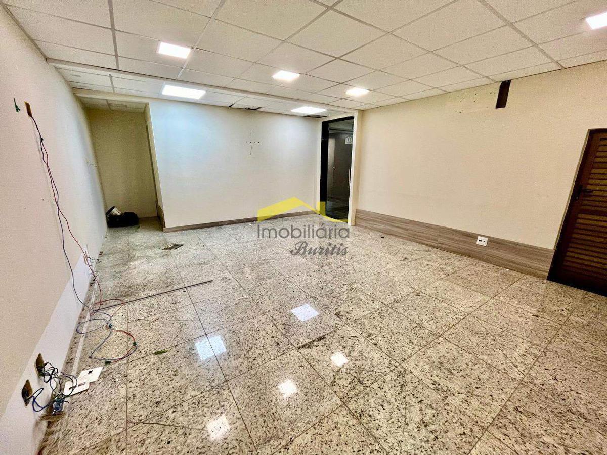 Sala, Estoril, 4 Vagas