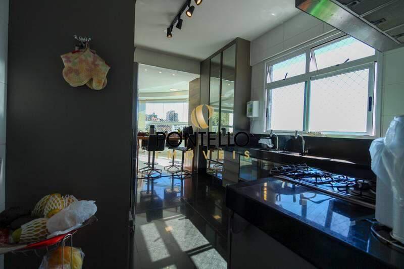 Apartamento, Santa Lúcia, 4 Quartos, 6 Vagas, 2 Suítes