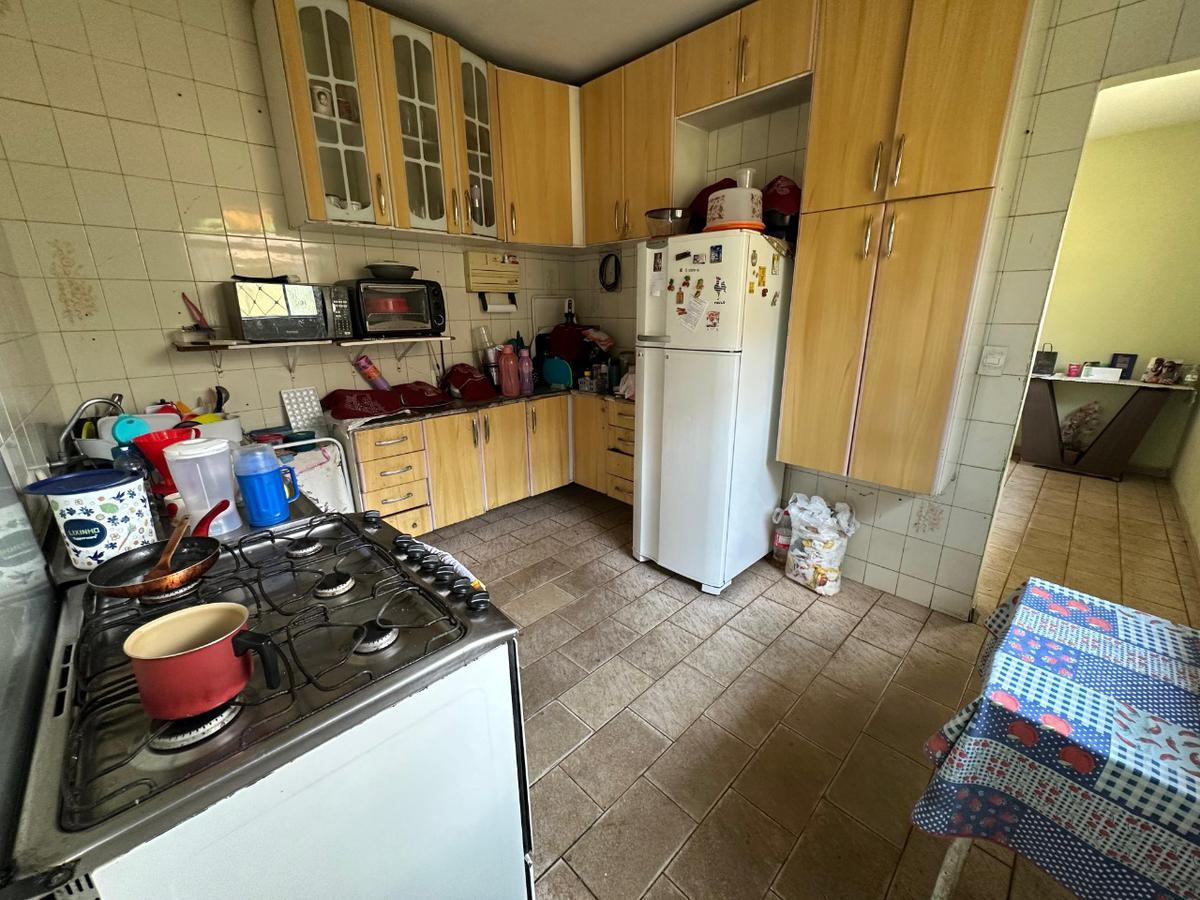 Casa, Santa Rosa, 4 Quartos, 8 Vagas, 2 Suítes