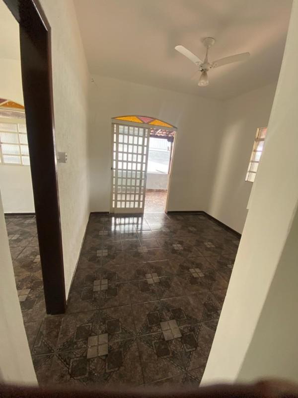 Casa, Dea Marly, 3 Quartos, 6 Vagas, 1 Suíte